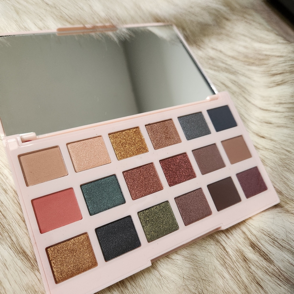 BRAND NEW Ciate London The Editor Palette new england